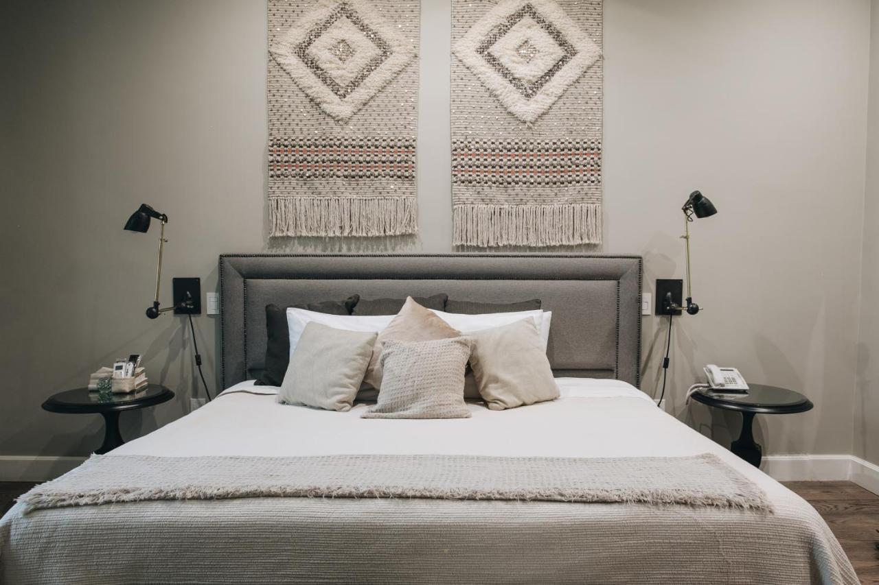 Couette-café Nima Local House &